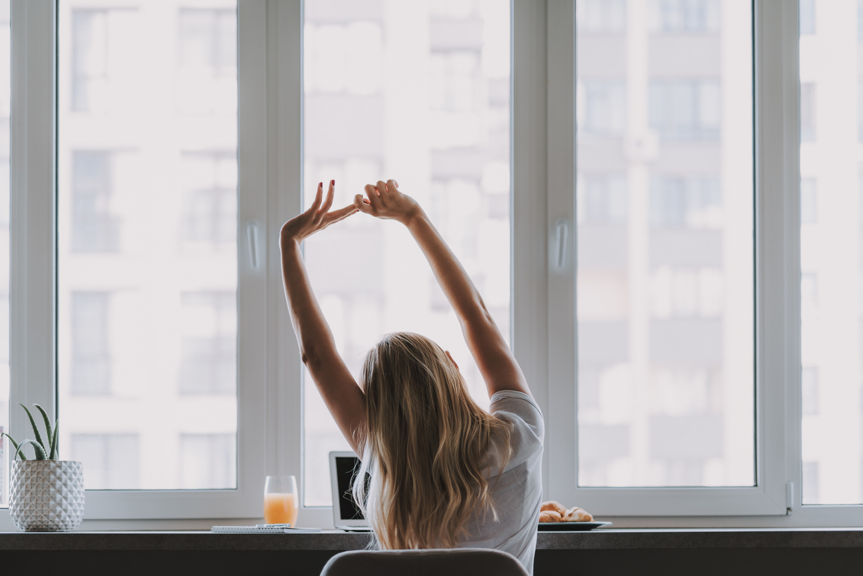 Manieren om wakker te blijven op werk Happy in Shape